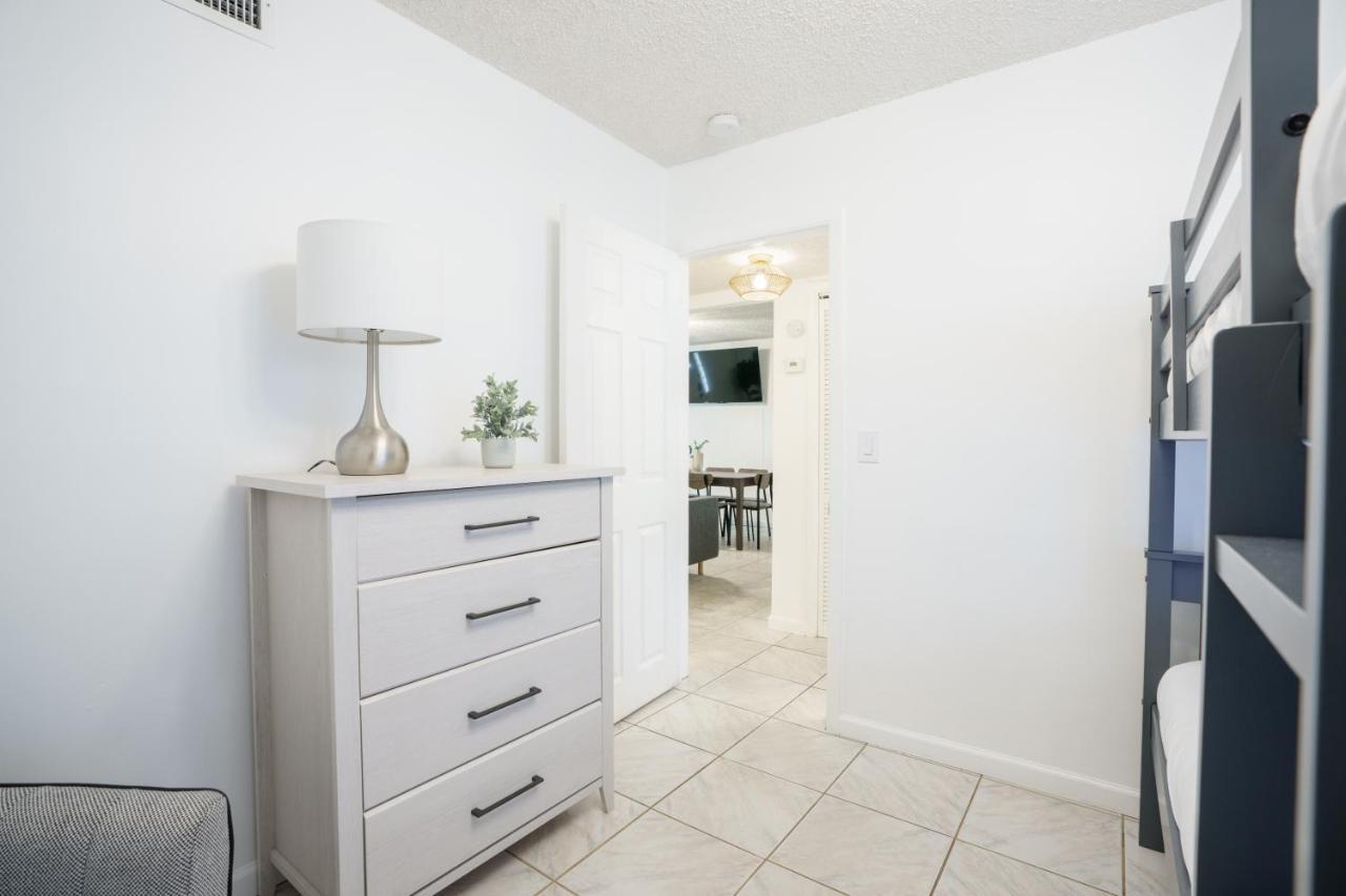 Modern 3-Bedroom In The Heart Of Wynwood Art District マイアミ エクステリア 写真